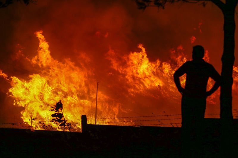 Large fire in Izmir Buca, near the NATO base in Turkey. Fire is approaching base