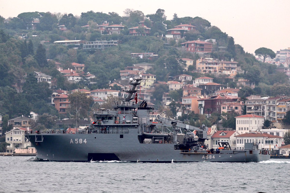 Turkish Navy's second RATSHIP, (Rescue and Towing Ship) TCG Akın A584 transited Bosphorus towards Black Sea, likely to Bosphorus Command   