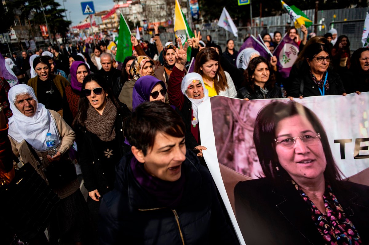 HDP supporters held a 'Peace and Justice' rally in Istanbul, showing their support for hunger strikers like Leyla Guven who demand an end to the isolation of Abdullah Ocalan.