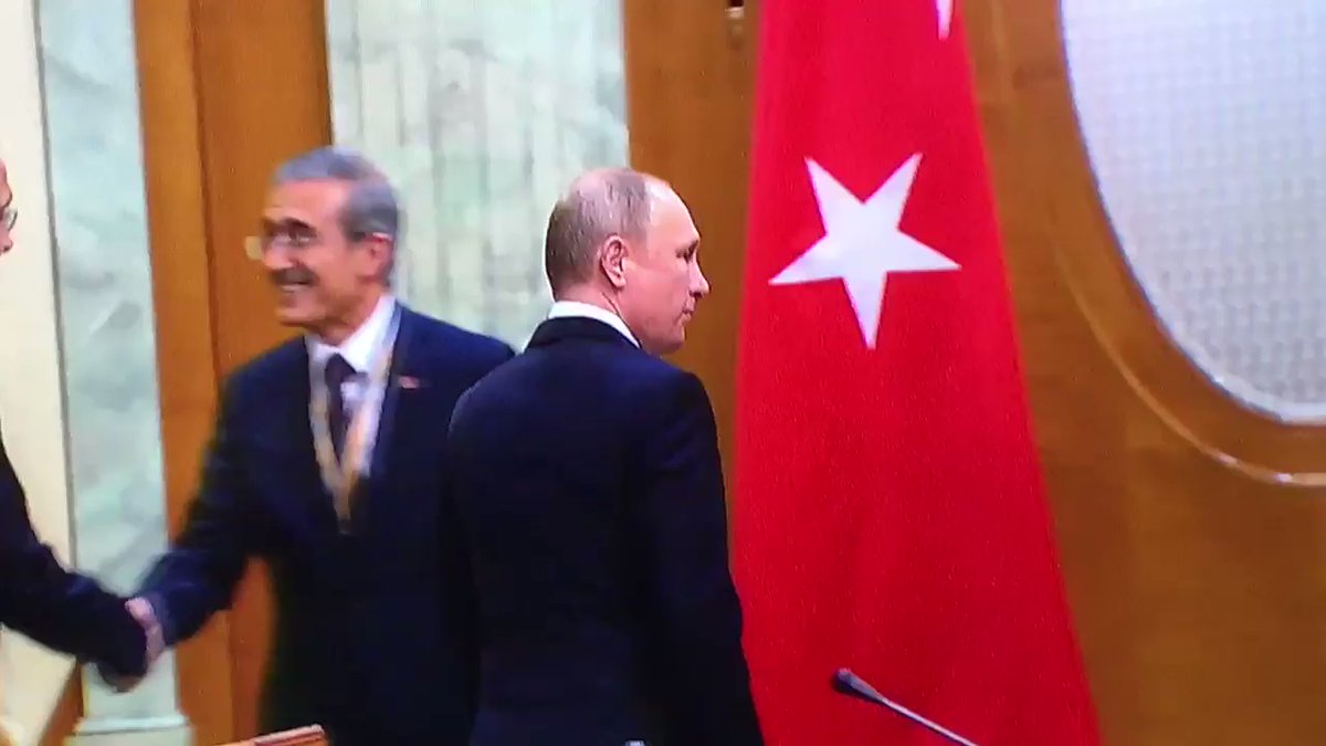 Erdogan late to meeting with Putin