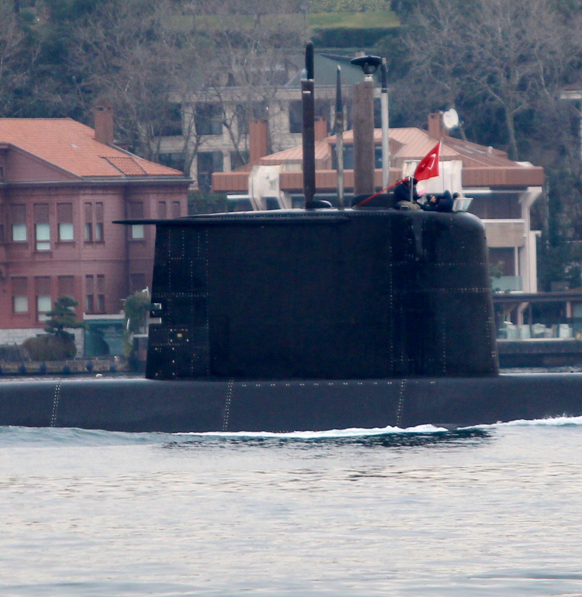 Turkish Navy type 209/1400 Preveze class submarine, likely TCG Anafartalar, transited Bosphorus towards Marmara