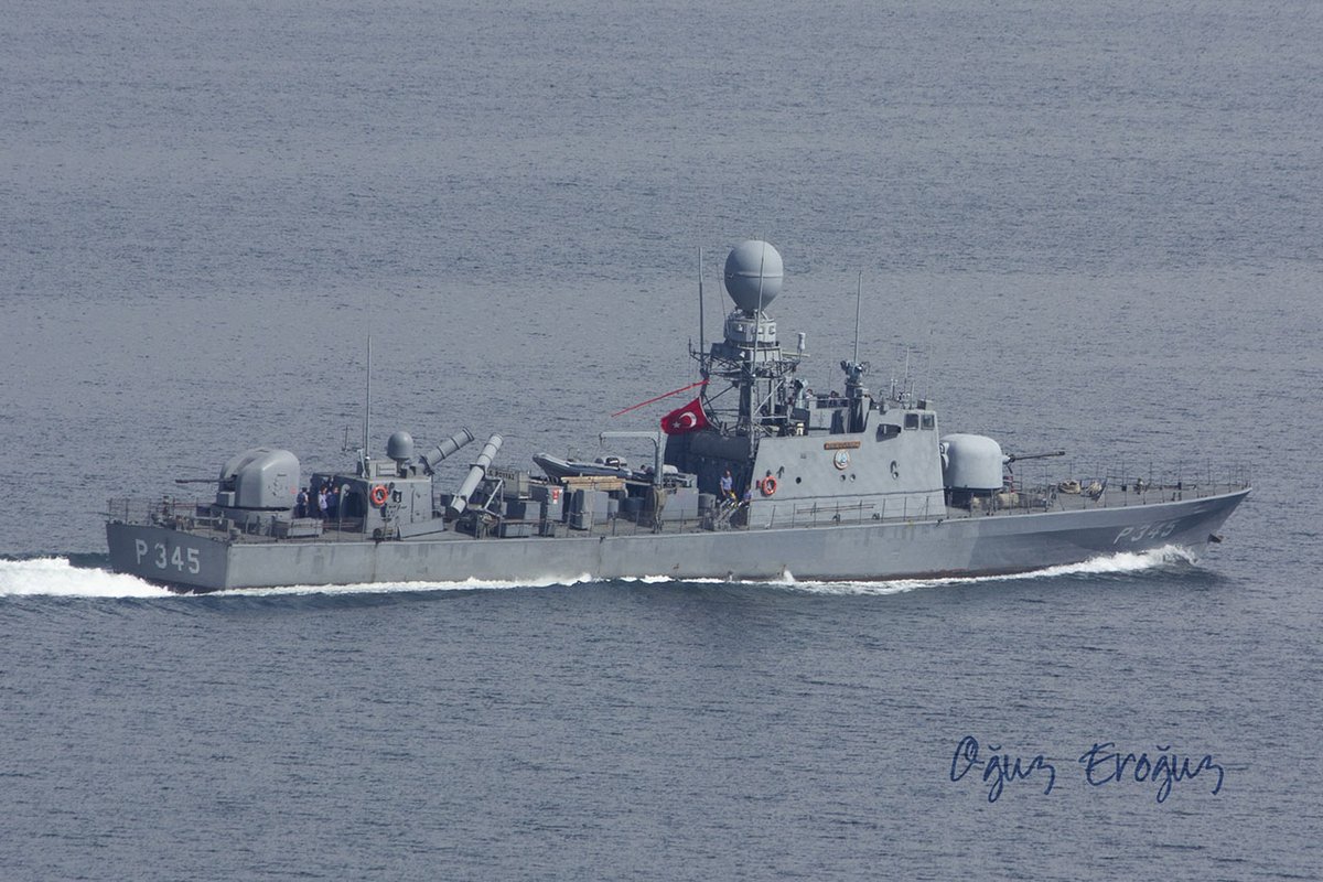Turkish Navy Rüzgar Class fast attack craft TCGPoyraz P345 sailing Gulf of İzmit