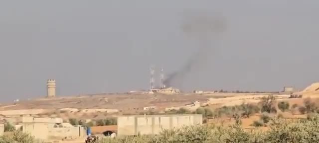 Kobane Mishtenur heuvel - de Turkse luchtmacht voert luchtaanvallen uit op Kobane