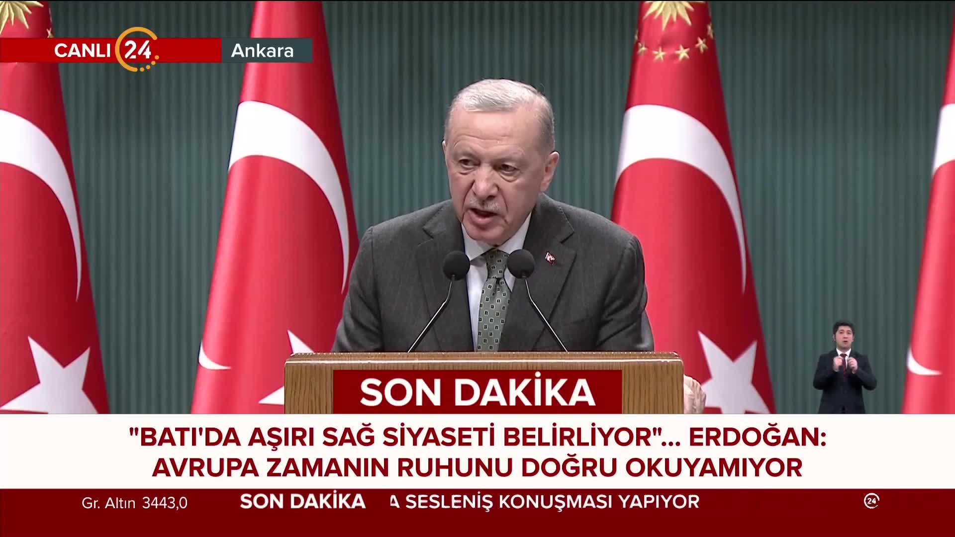 Erdogan sagt, nur die Türkei könne die Europäische Union aus den Schwierigkeiten retten, in die sie durch den Ukraine-Krieg geraten sei. Ankara könne die europäische Verteidigung wieder in Ordnung bringen und die alternde Bevölkerung des Kontinents wiederbeleben. „Das könnte nur mit Ankaras EU-Mitgliedschaft geschehen.