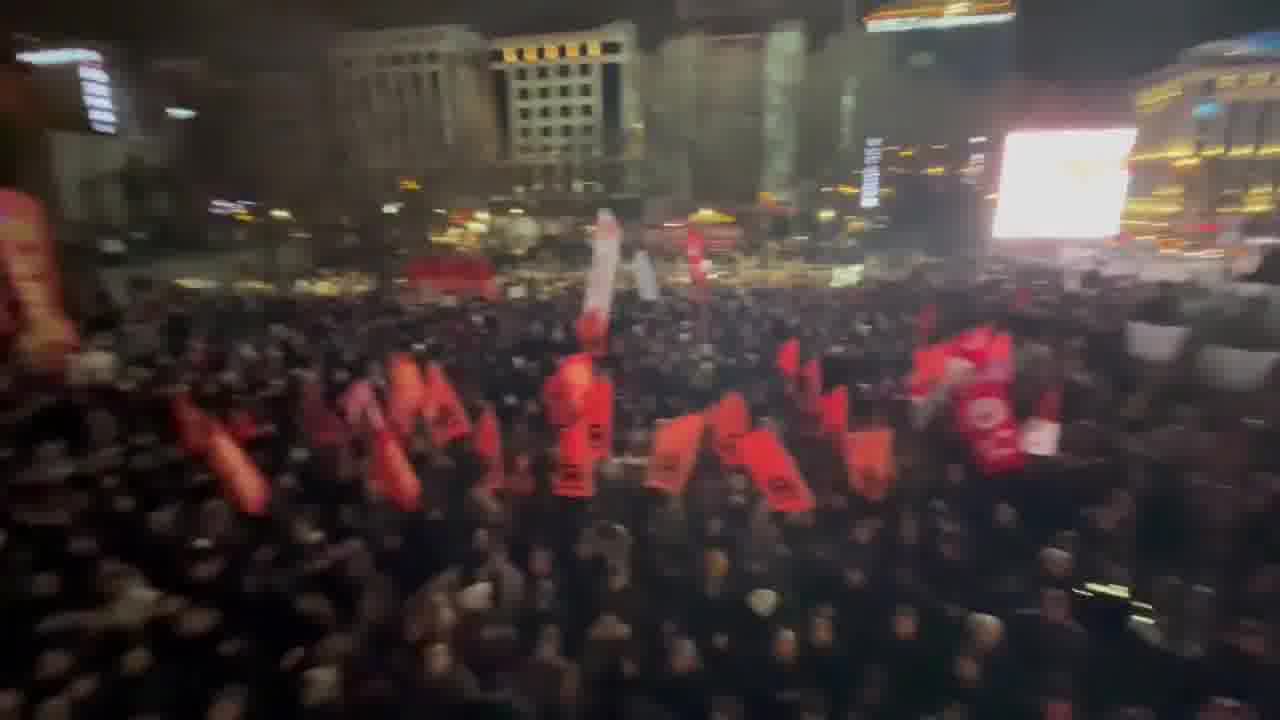 Thousands of people in Güvenpark against the detention of İmamoğlu and dozens of people: Today, thousands of people are in Güvenpark, in the capital of Ankara.