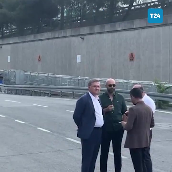 The police perimeter around the CHP Istanbul Provincial Headquarters is being expanded.