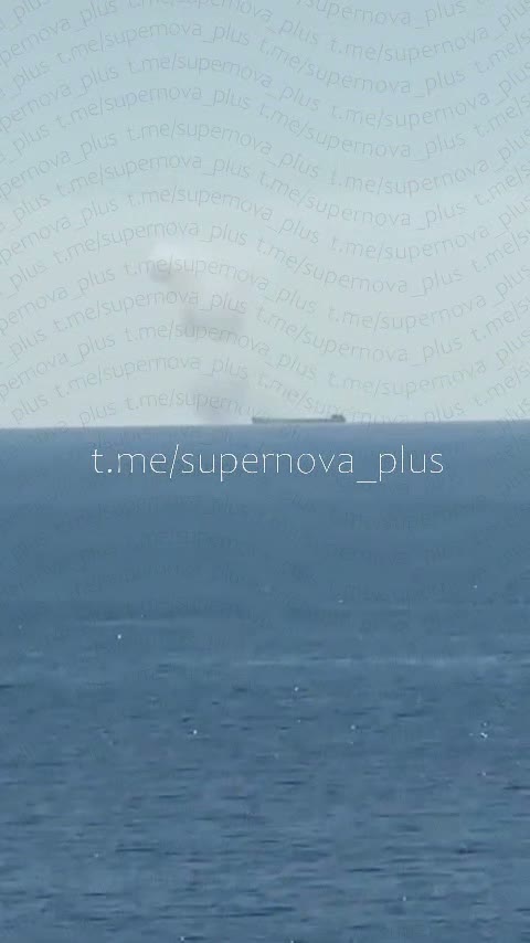 Türkischer Frachter ROYAD MAMMADOV, der Getreide transportiert, angegriffen: Das Schiff verließ den Hafen von Izmail, Ukraine, und befand sich auf dem Weg nach Italien. Der Kapitän erlitt Verletzungen, und 13 Besatzungsmitglieder sind vermisst.